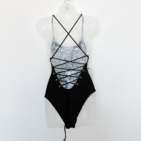 Maaji Reversible Cow Print One‎ Piece Swimsuit Black White Sz Medium Western NWT - Picture 10 of 10